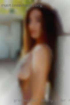 Greenwichct horny older club woman in West Chicago.