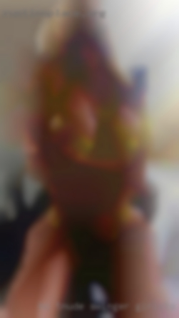 Ho tnude swinger girlsto talk to 
