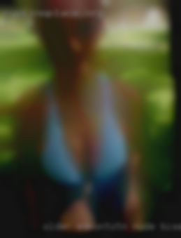 Older edmontotn nude bisexual couples.
