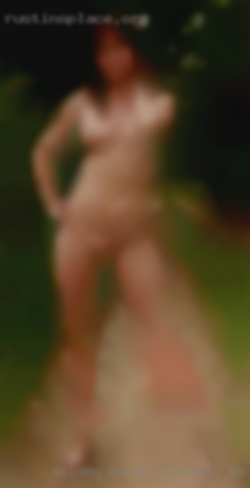Skinny horny slutspic housewives galleries near Sunland.