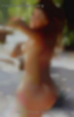 Very thick experienced and swingers generous.